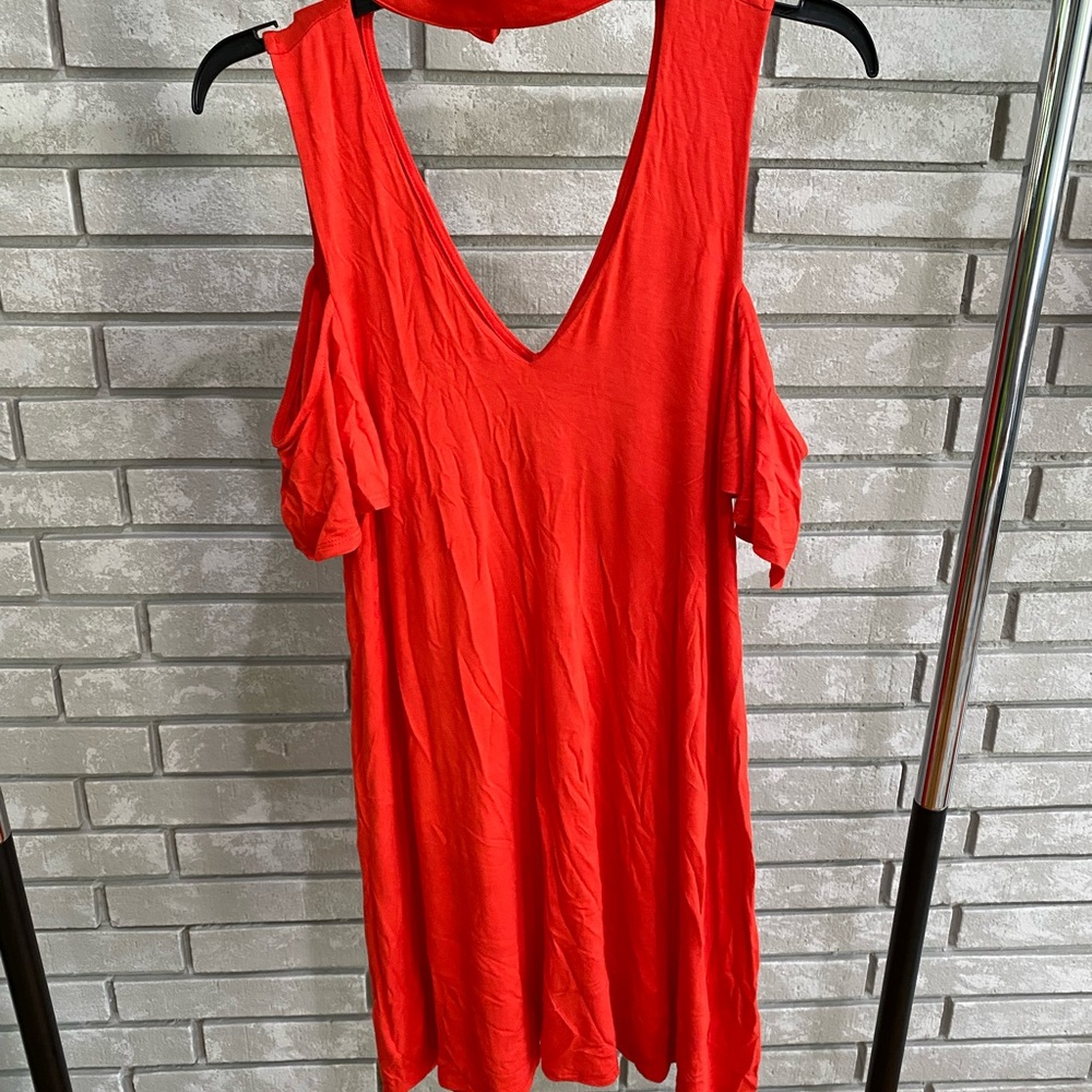 Flowy v line dress